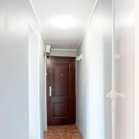 Apartman Lovely 1-bedroom In The Center Of