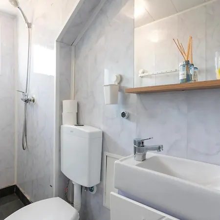 Lovely 1-bedroom In The Center Of Apartamento *